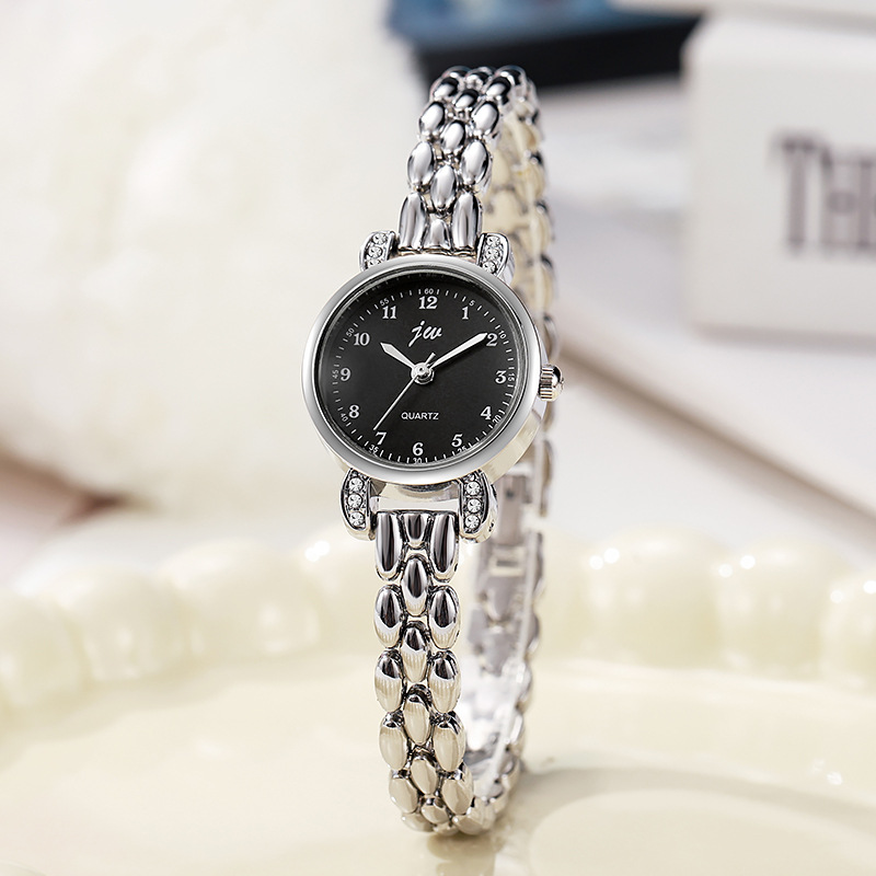Fashion Women Bracelet Watches - огляд і ціна Women'S Fashion Digital Watch