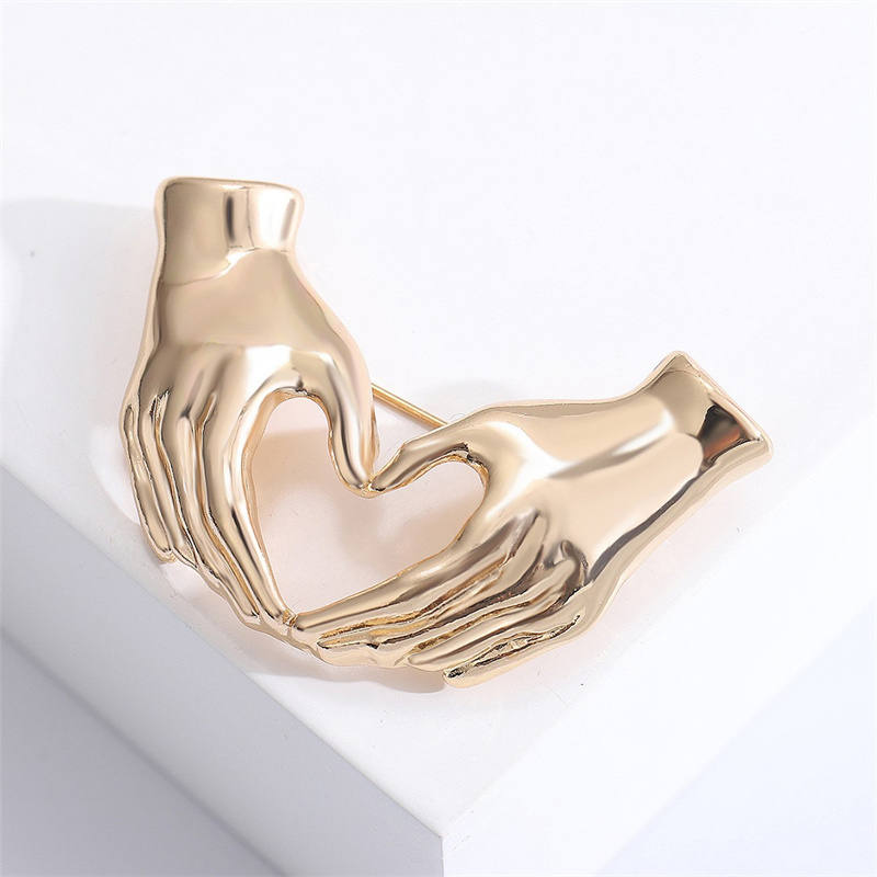 XIALUOKE Hand Pose Heart Brooc - огляд і ціна Women Fashion Pose