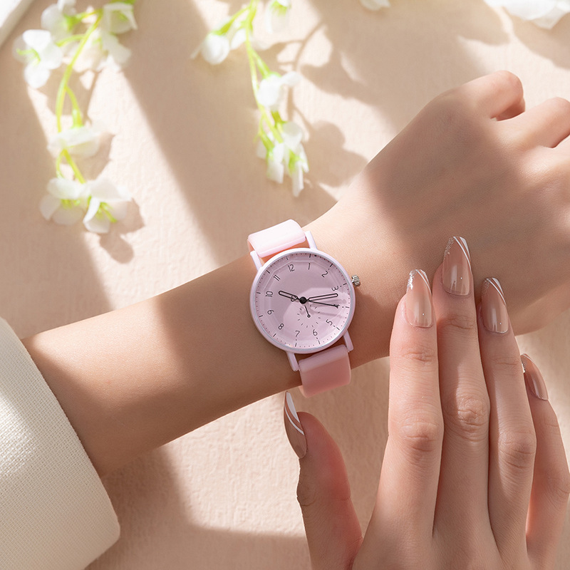 Women Quartz Watch Silicone St - огляд і ціна Women'S Fashion Digital Watch