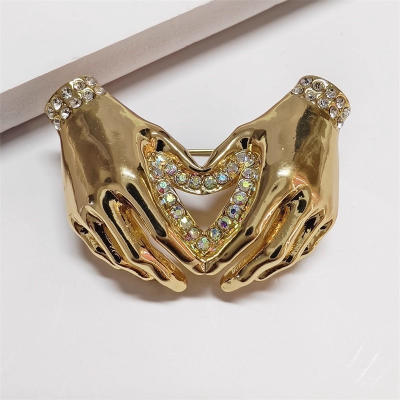 Chic Simple Rhinestone Love He - огляд і ціна Women Fashion Pose