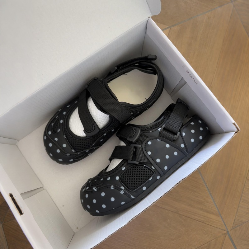 Fashion Women's Sandals Velcro - огляд і ціна Women'S Fashion Velcro Sneakers
