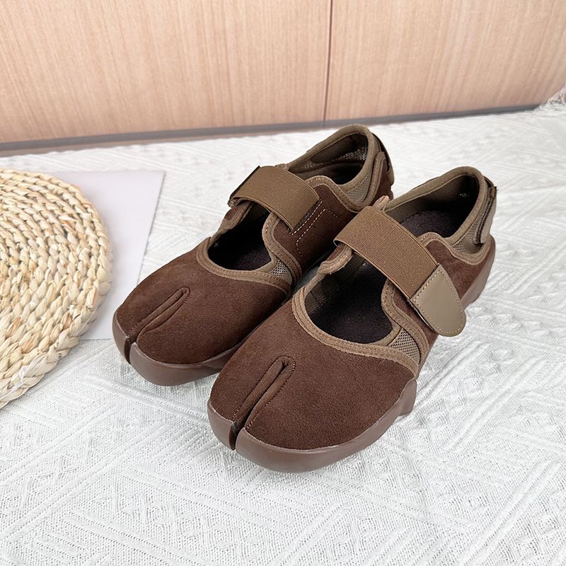 Tabi New Fashion Belt Buckle S - огляд і ціна Women'S Fashion Velcro Sneakers
